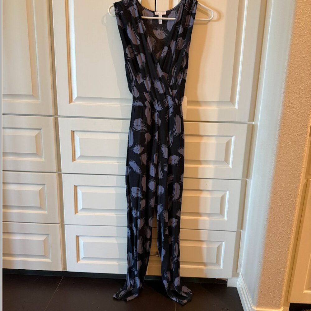 Never Worn! Sleeveless Feather Print Jumpsuit Size S